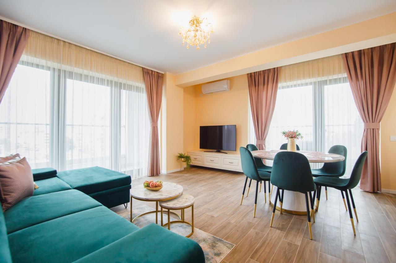 Grand Panorama City Views Oradea Exterior photo