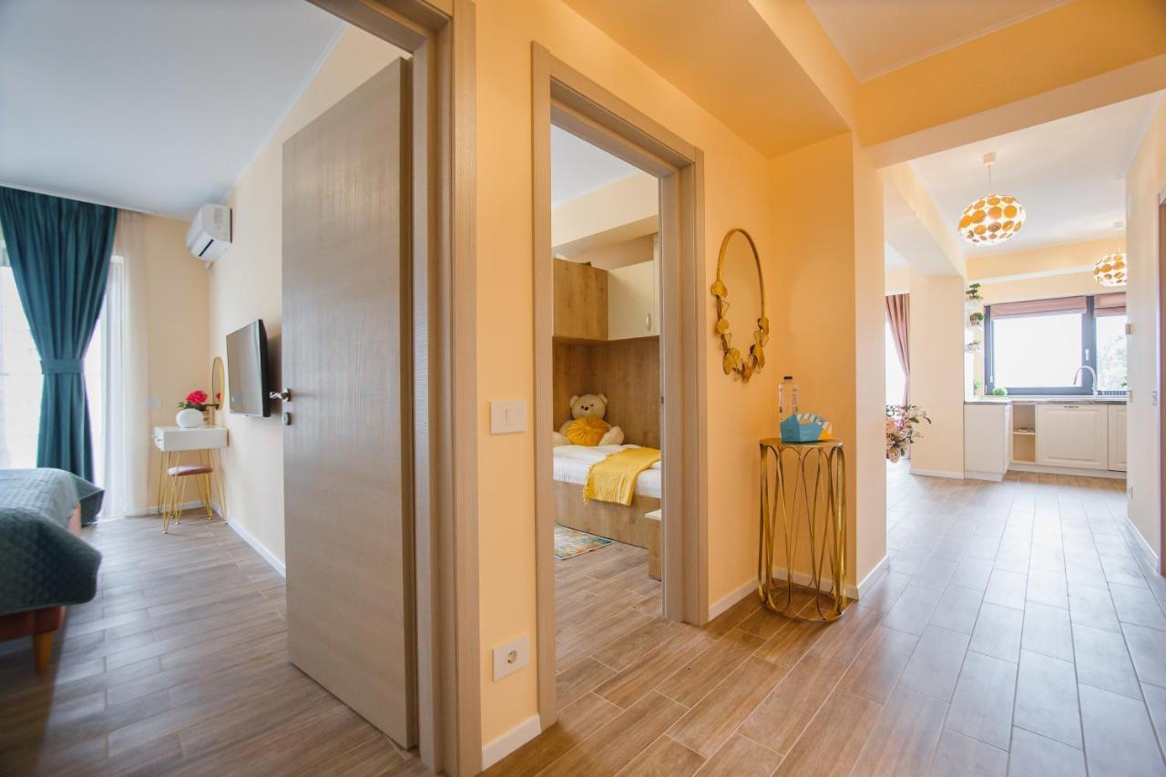 Grand Panorama City Views Oradea Exterior photo