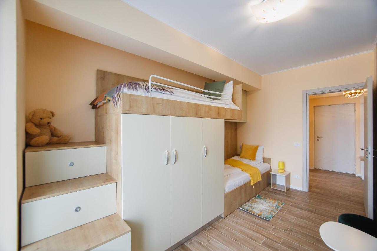 Grand Panorama City Views Oradea Exterior photo